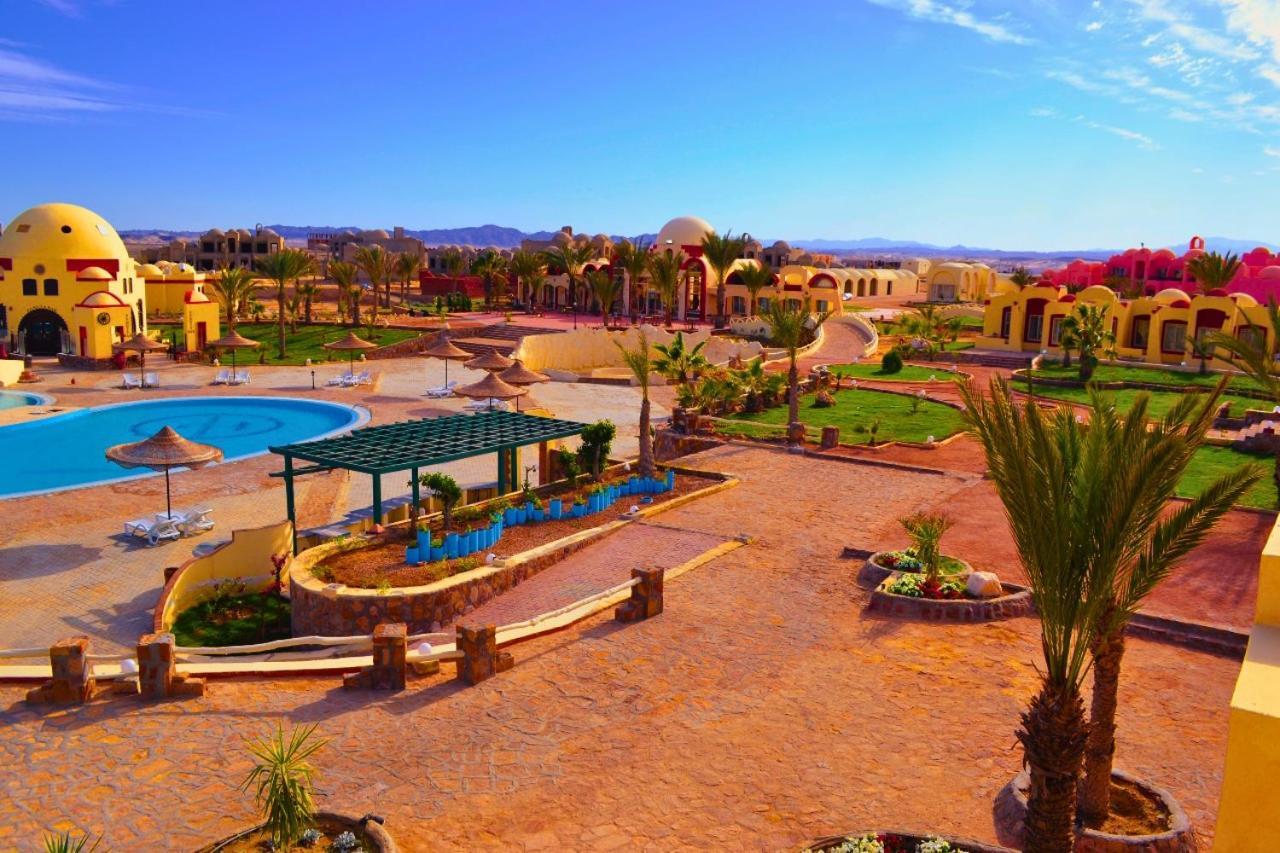 Hostmark Zabargad Beach Resort Abū Ghuşūn Bagian luar foto