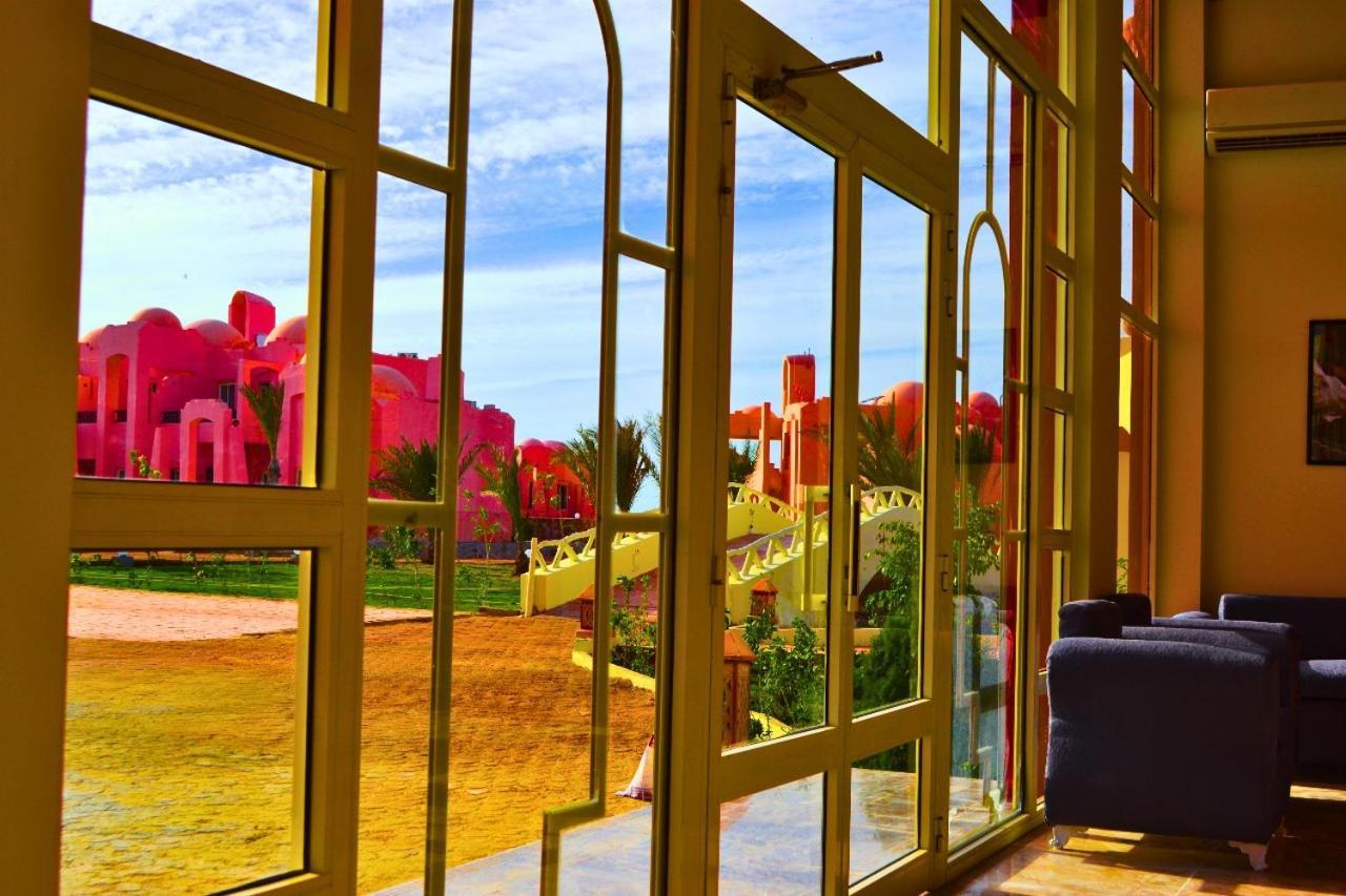 Hostmark Zabargad Beach Resort Abū Ghuşūn Bagian luar foto