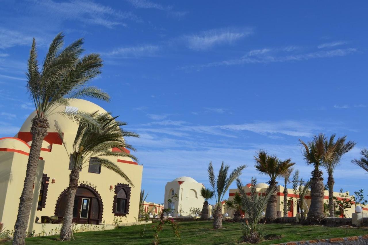 Hostmark Zabargad Beach Resort Abū Ghuşūn Bagian luar foto