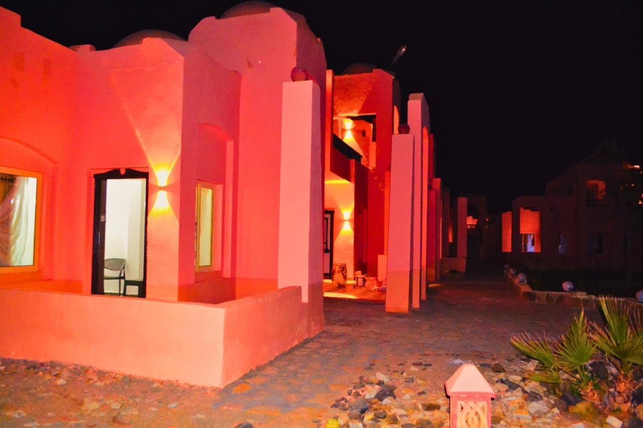 Hostmark Zabargad Beach Resort Abū Ghuşūn Bagian luar foto