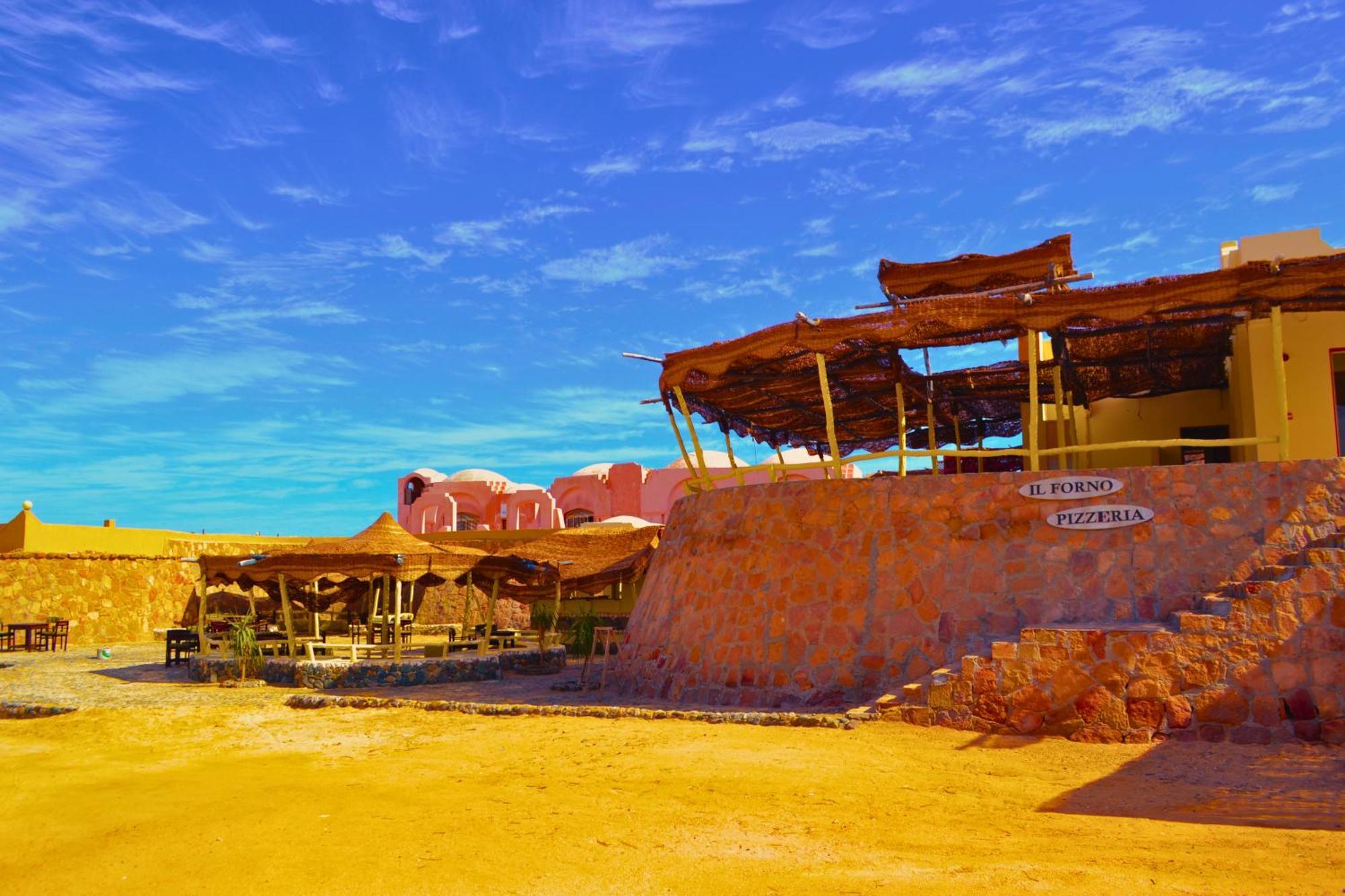 Hostmark Zabargad Beach Resort Abū Ghuşūn Bagian luar foto