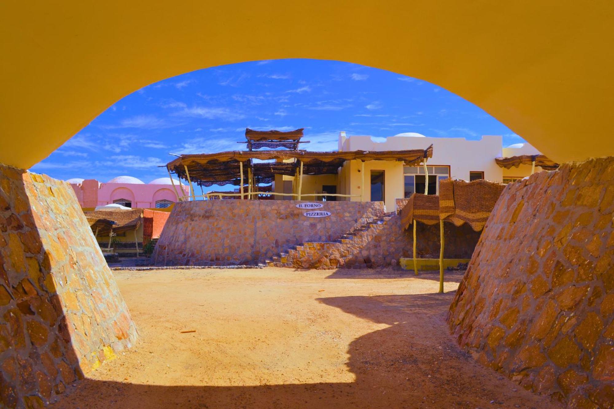 Hostmark Zabargad Beach Resort Abū Ghuşūn Bagian luar foto