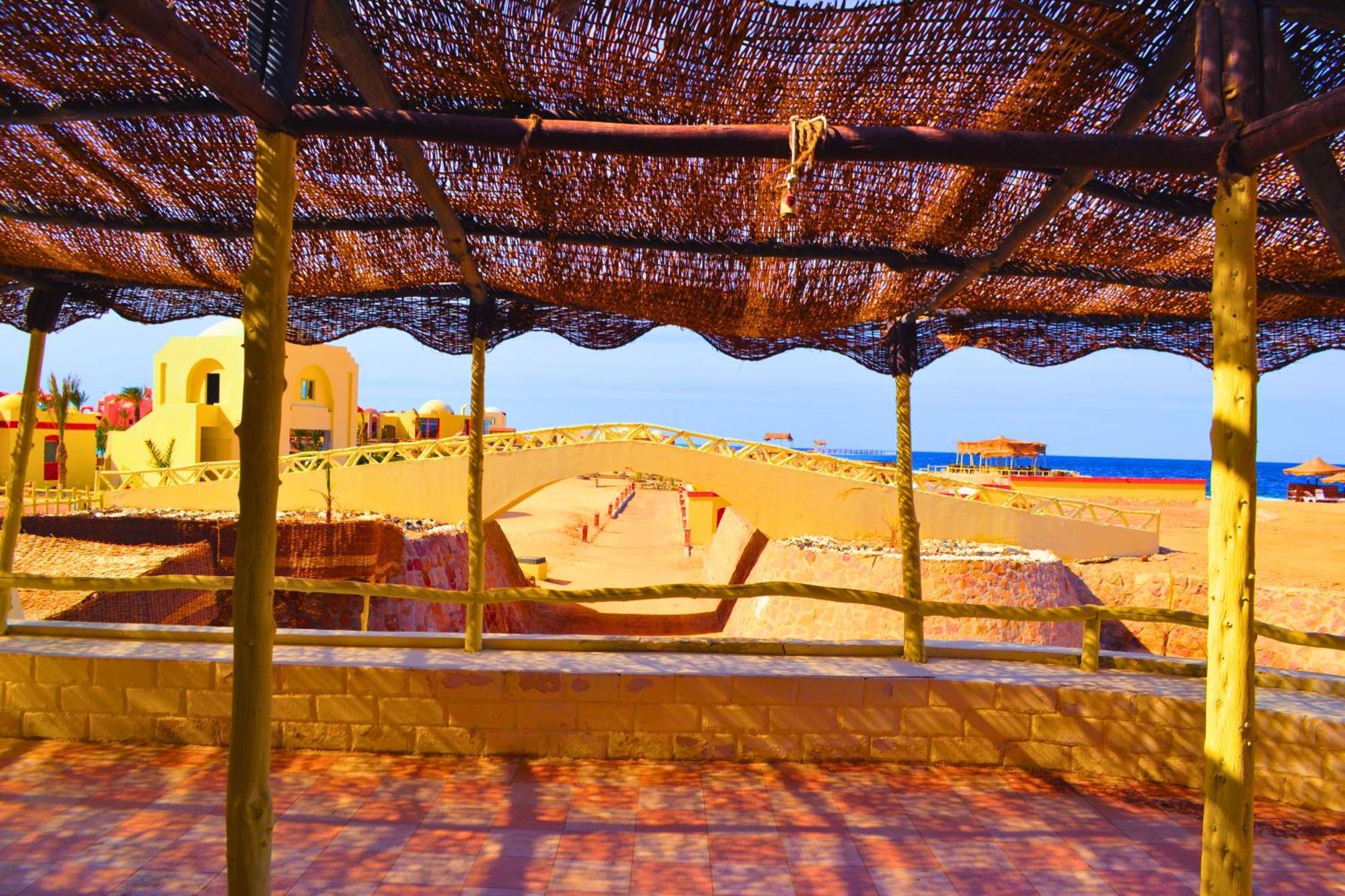 Hostmark Zabargad Beach Resort Abū Ghuşūn Bagian luar foto