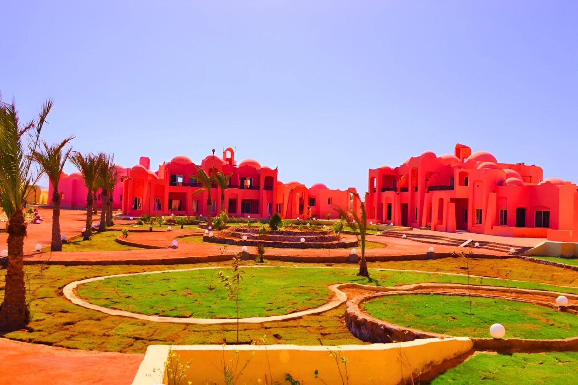 Hostmark Zabargad Beach Resort Abū Ghuşūn Bagian luar foto