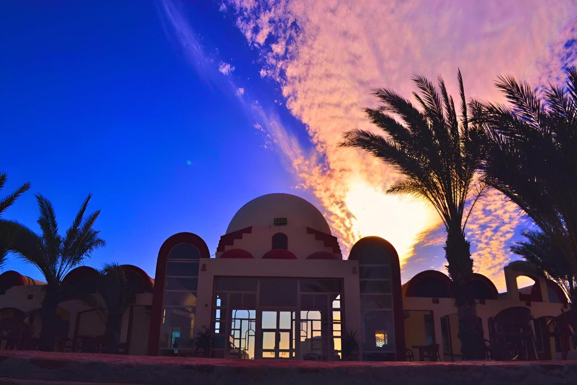 Hostmark Zabargad Beach Resort Abū Ghuşūn Bagian luar foto