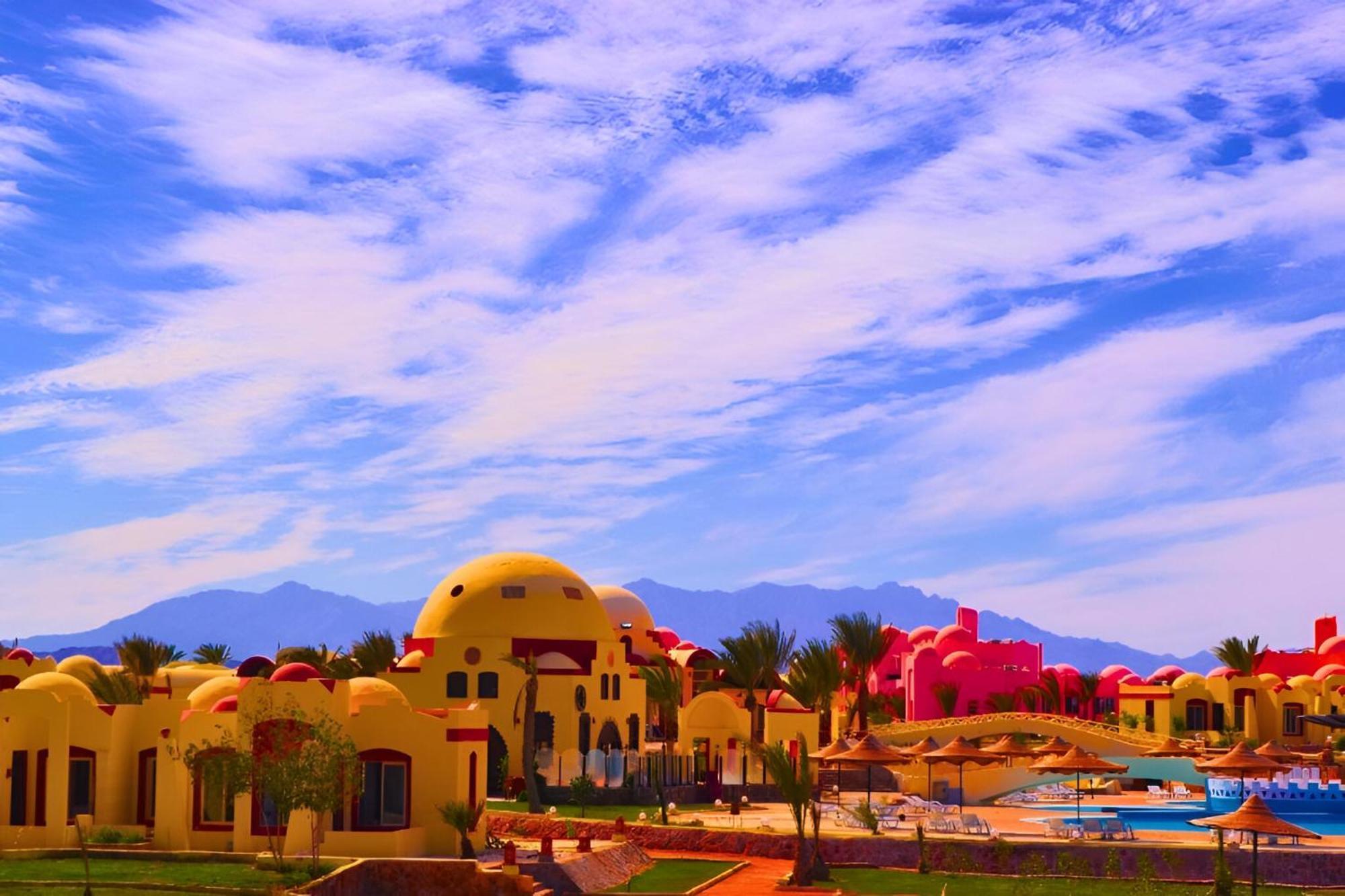 Hostmark Zabargad Beach Resort Abū Ghuşūn Bagian luar foto